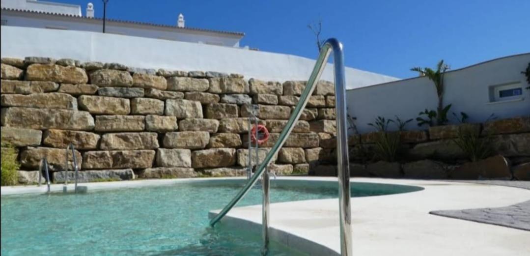 Agradable Casa Adosada Con Piscina 萨阿拉德洛斯阿图内斯 外观 照片