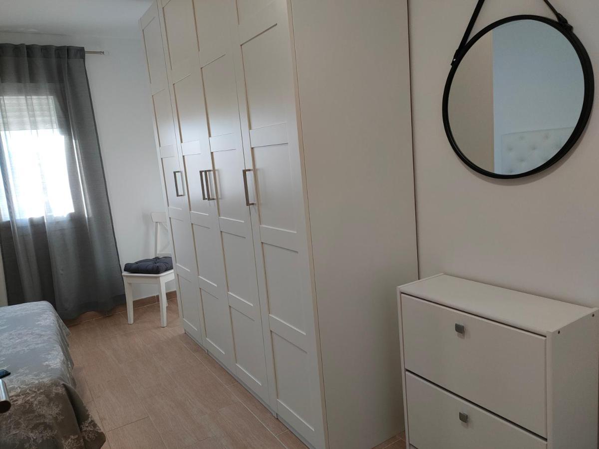 Agradable Casa Adosada Con Piscina 萨阿拉德洛斯阿图内斯 外观 照片