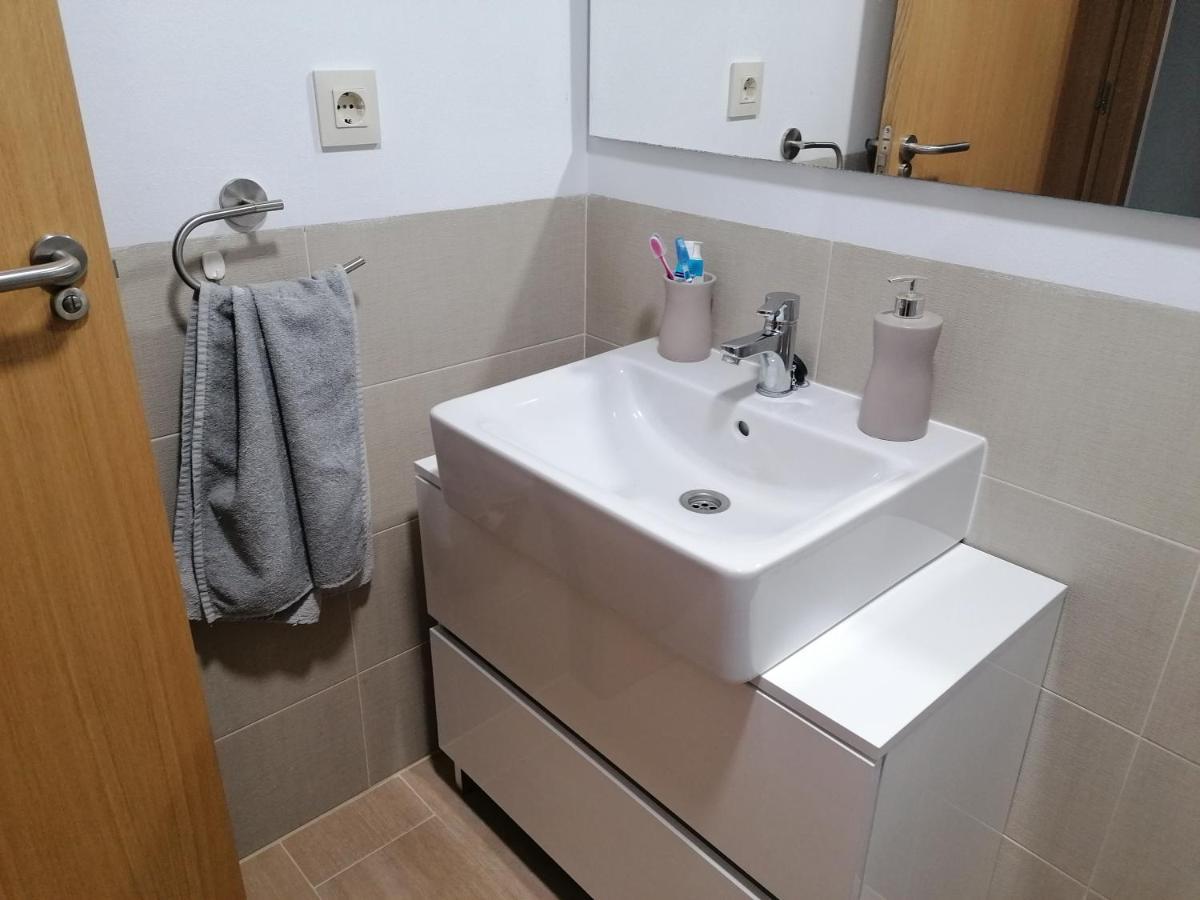 Agradable Casa Adosada Con Piscina 萨阿拉德洛斯阿图内斯 外观 照片